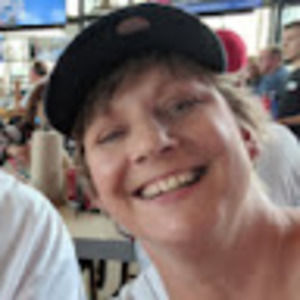 Meet your Posher, Sandi